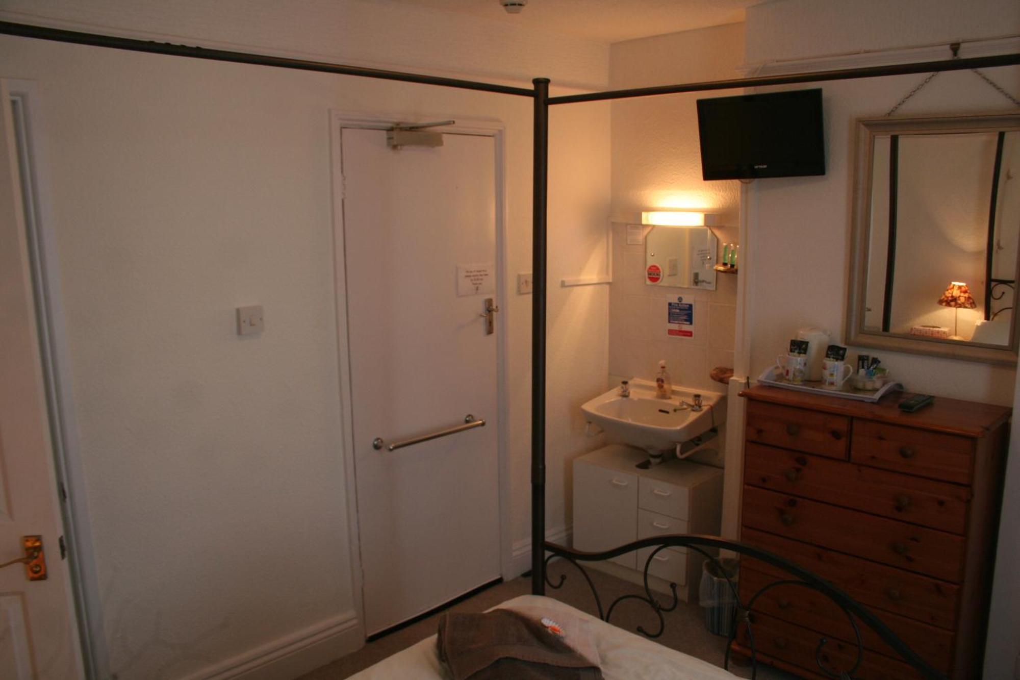 The Haldon Guest House Paignton Exterior photo
